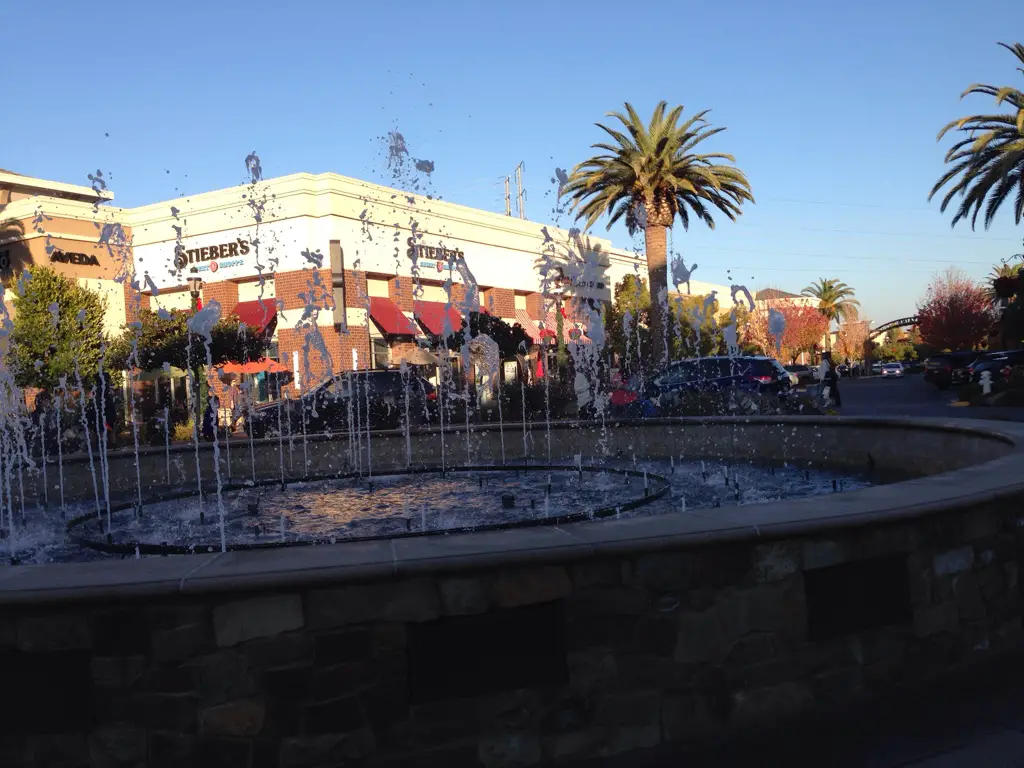 Fountains at Roseville